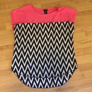 Chevron short sleeve shirt